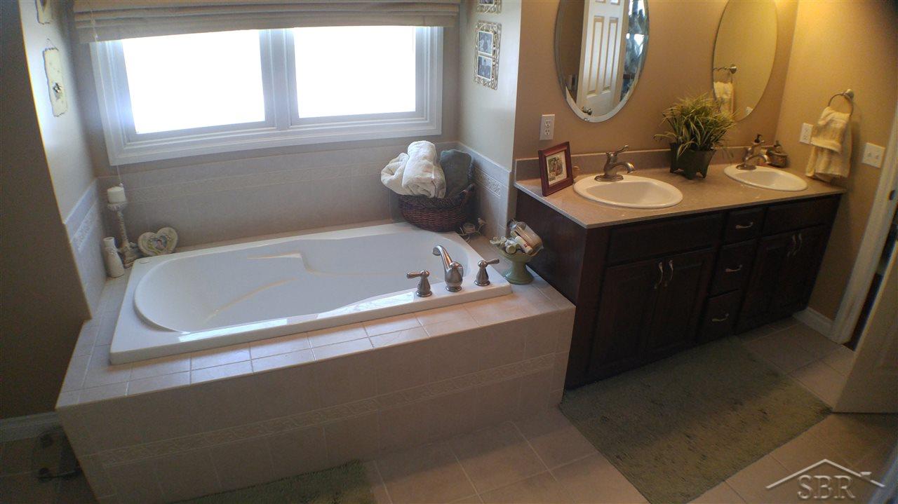 21780 Ederer Road Merrill, MI 48637 - Photo 24 of 48 31282357-23.JPG
