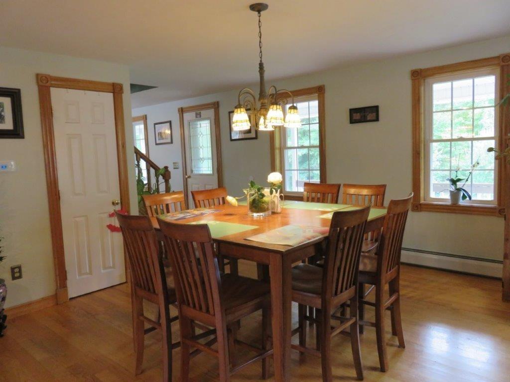 167 Railroad Avenue Springvale, ME 04083 - Photo 3 of 27 Photo