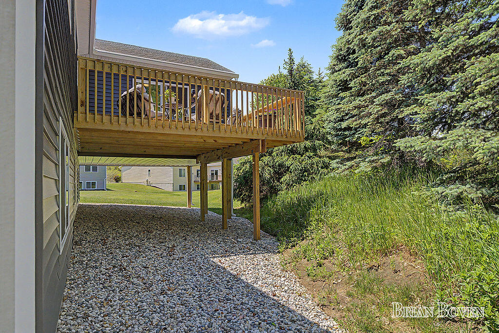 8366 Rose Ridge Drive Rockford, MI 49341 - Photo 58 of 63 3X0A1055