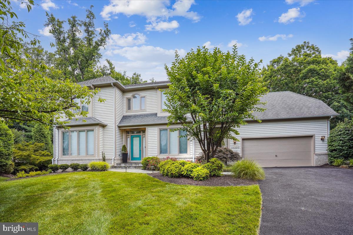 11300 Water Pointe Circle Reston, VA 20194 - Photo 2 of 41 Beautiful home on cul de sac