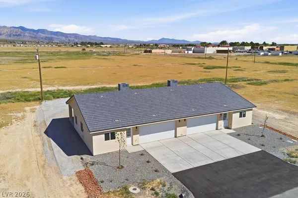 $1,350 | 1641 South Pershing Court, Unit A & B, Pahrump, NV 89048