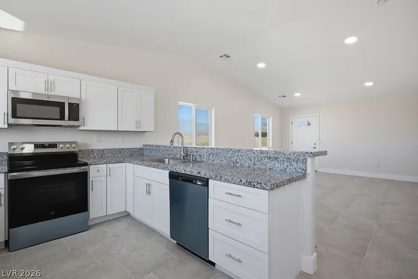 $1,350 | 1641 South Pershing Court, Unit A & B, Pahrump, NV 89048