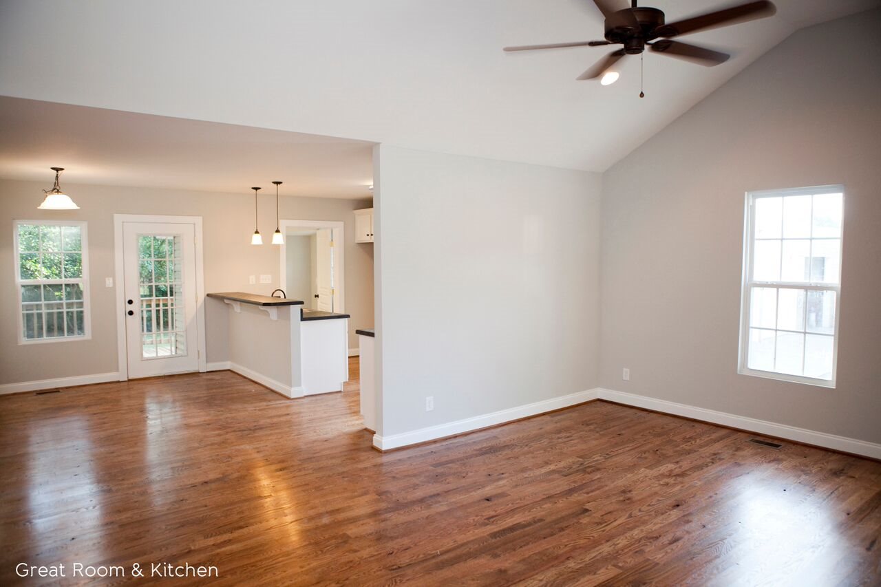10 North Humphrey Street Inman, SC 29349 - Photo 3 of 25
