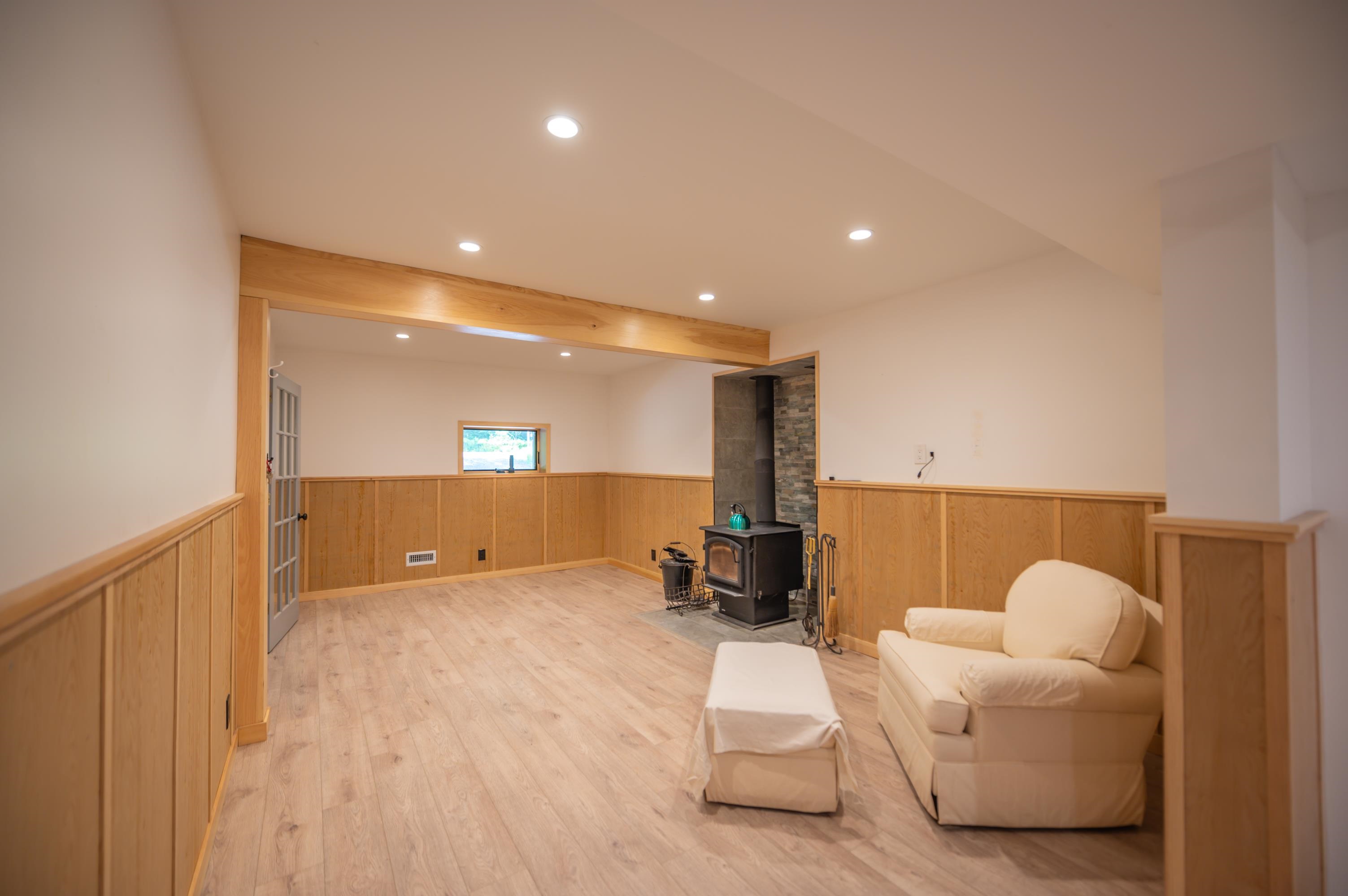 1375 Sheldon Hill Road Wardsboro, VT 05360 - Photo 20 of 35