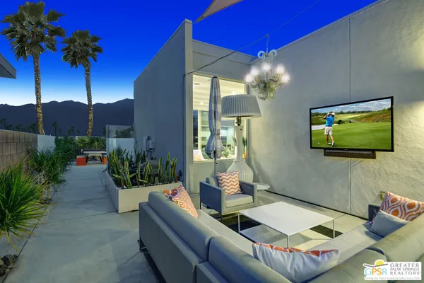 $10,500 | 949 Bernardi Lane, Palm Springs, CA 92262