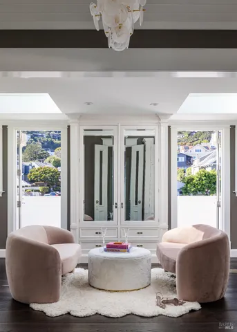 $28,000,000 | 201 Bridgeway, Sausalito, CA 94965