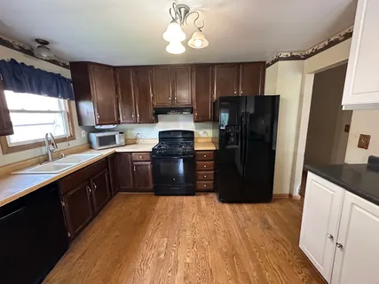 $254,000 | 863 Pleasant Street, Woodstock, IL 60098