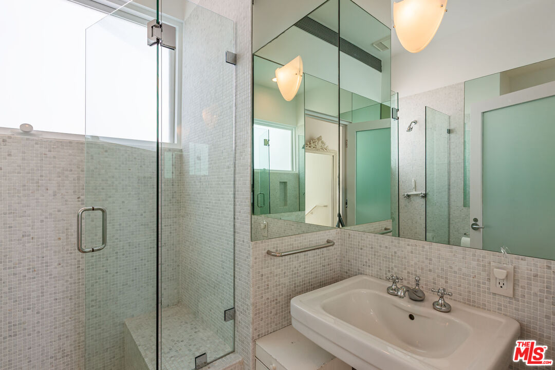25212 Malibu Road Malibu, CA 90265 - Photo 29 of 44 Gallery Image 29