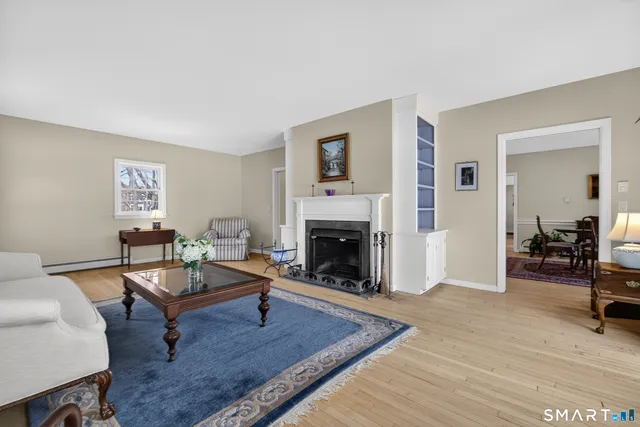 $1,349,000 | 45 Quanaduck Road, Stonington, CT 06378