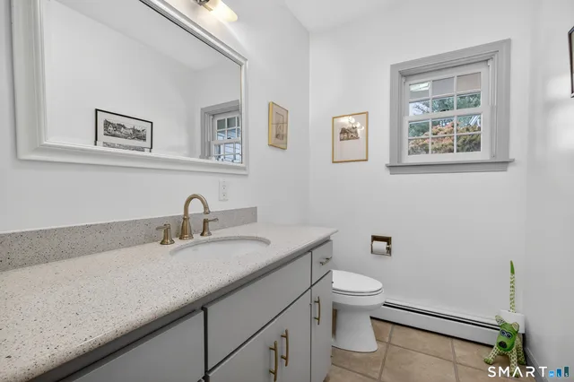 $1,349,000 | 45 Quanaduck Road, Stonington, CT 06378