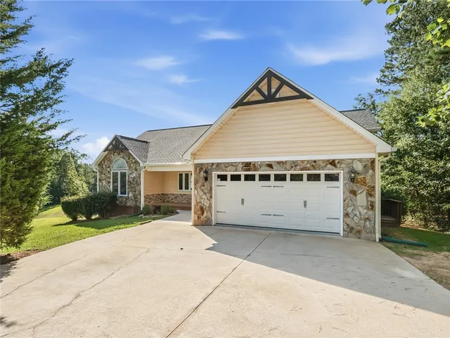 $775,000 | 103 Fair Haven Court, Seneca, SC 29672
