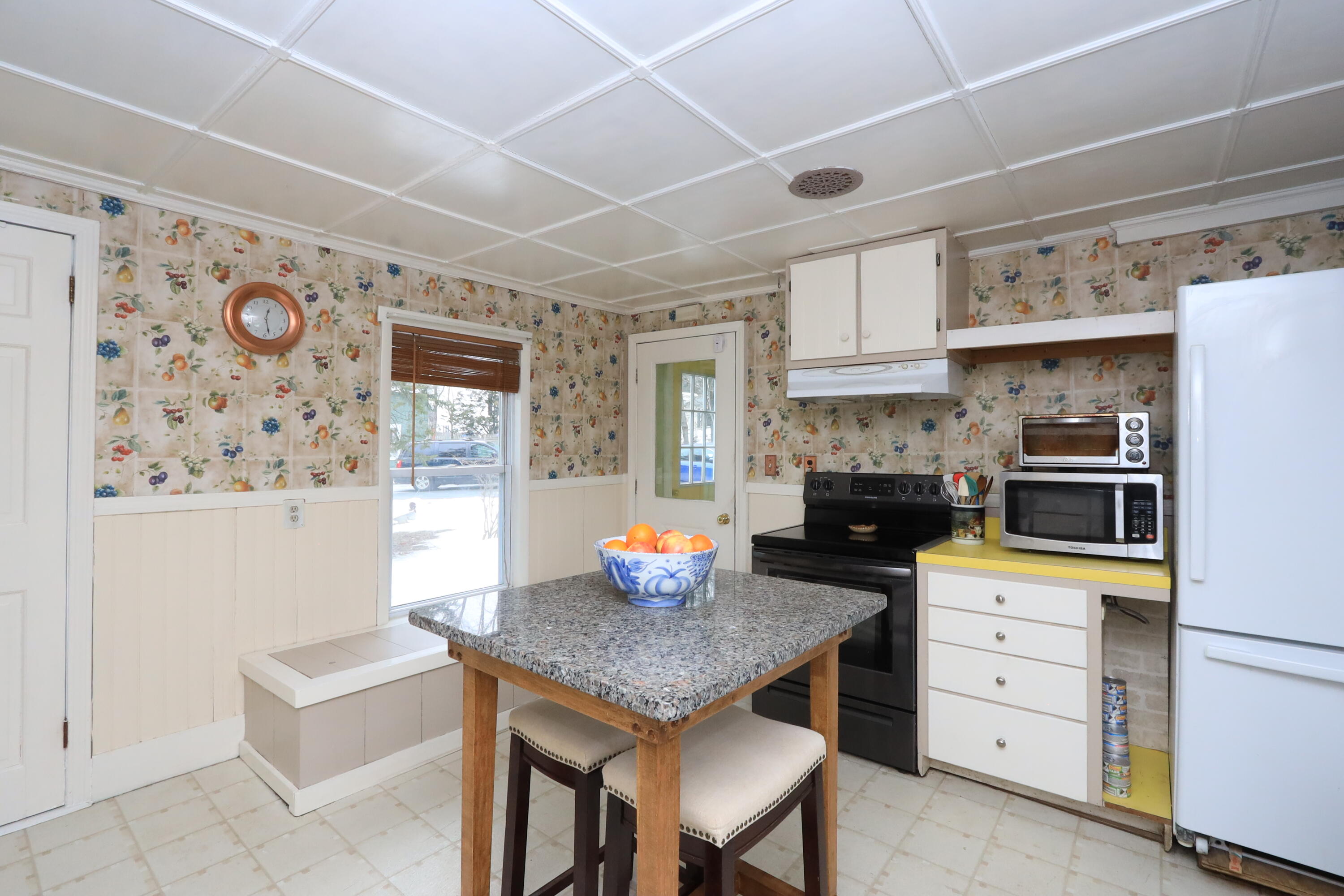 38 Spring Street Old Town, ME 04468 - Photo 8 of 43 06