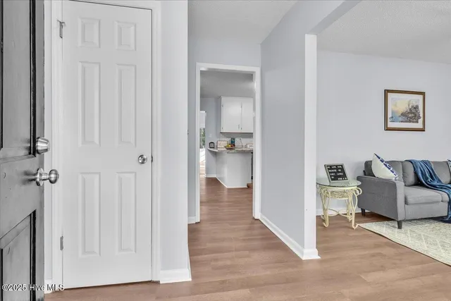 $285,000 | 122 Carolina Circle, Jacksonville, NC 28546