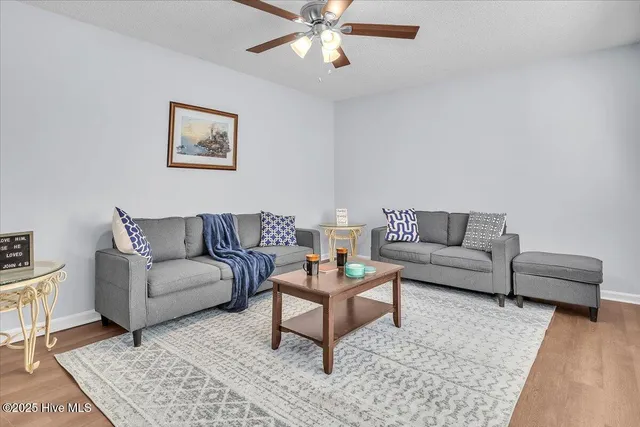 $285,000 | 122 Carolina Circle, Jacksonville, NC 28546