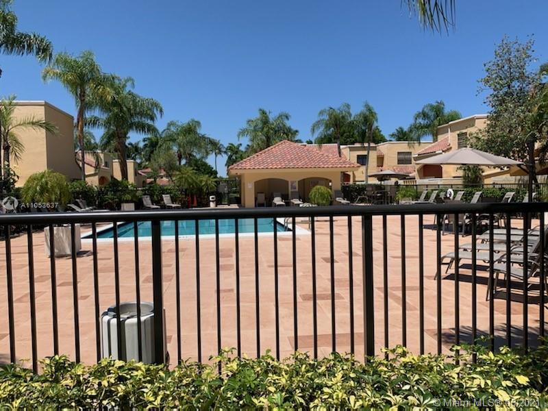 The Waterways Aventura, FL 33180 - Photo 2 of 12