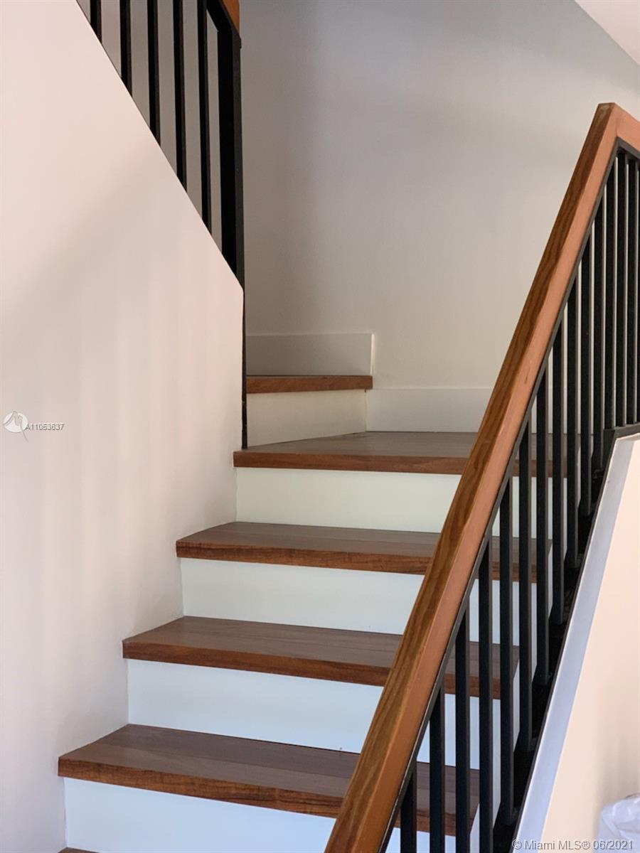 The Waterways Aventura, FL 33180 - Photo 11 of 12