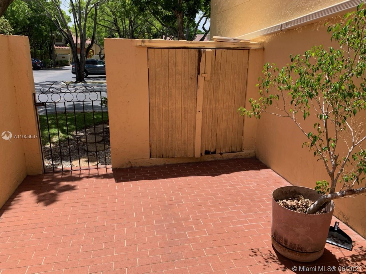 The Waterways Aventura, FL 33180 - Photo 9 of 12