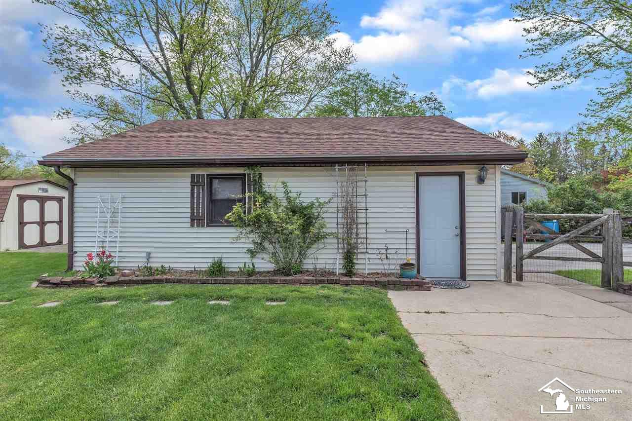 4124 Packard Road Temperance, MI 48182 - Photo 16 of 20