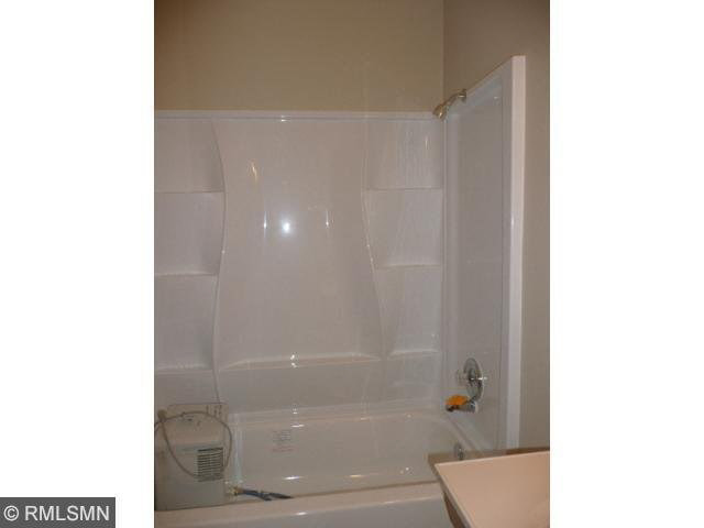 110206 Village Road, Unit 6 Chaska, MN 55318 - Photo 6 of 10 Gallery Image 6