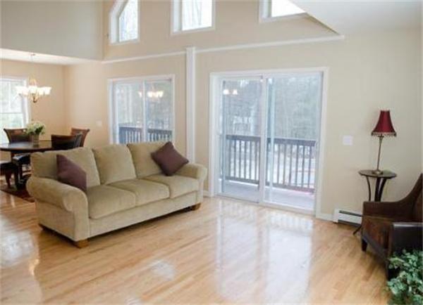198 Ellis Road Westminster, MA 01473 - Photo 2 of 19 a living room with furniture and a window