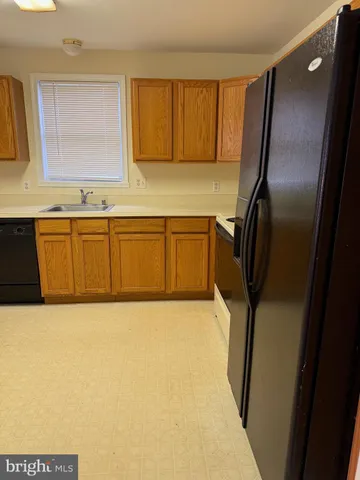 $2,500 | 765 210th Street, Pasadena, MD 21122