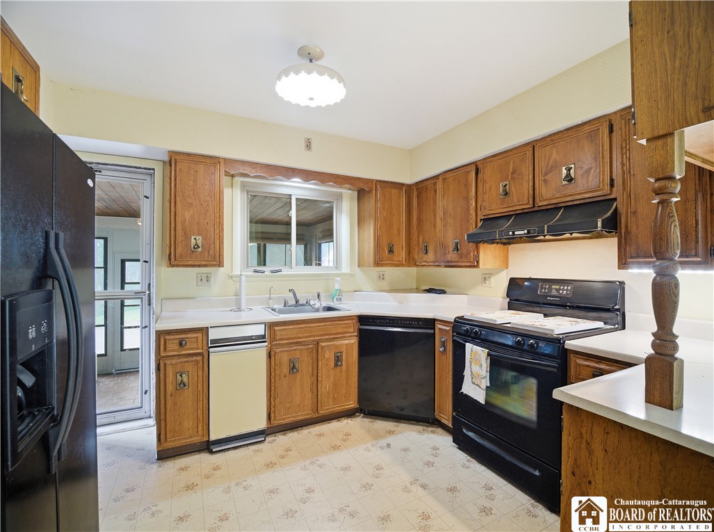 3467 Belleview Road Bemus Point, NY 14712 - Photo 11 of 48