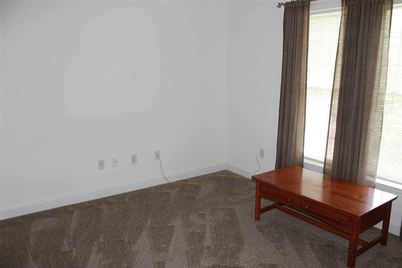 81 Byam Road New Boston, NH 03070 - Photo 26 of 36