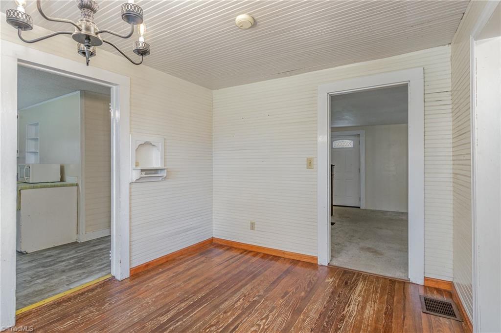 4325 Thompson Mill Road Graham, NC 27253 - Photo 12 of 30 Gallery Image 12