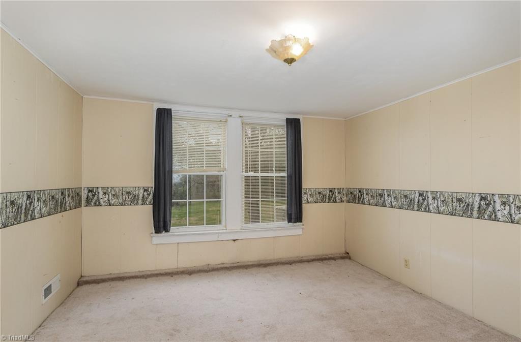 4325 Thompson Mill Road Graham, NC 27253 - Photo 14 of 30 Gallery Image 14