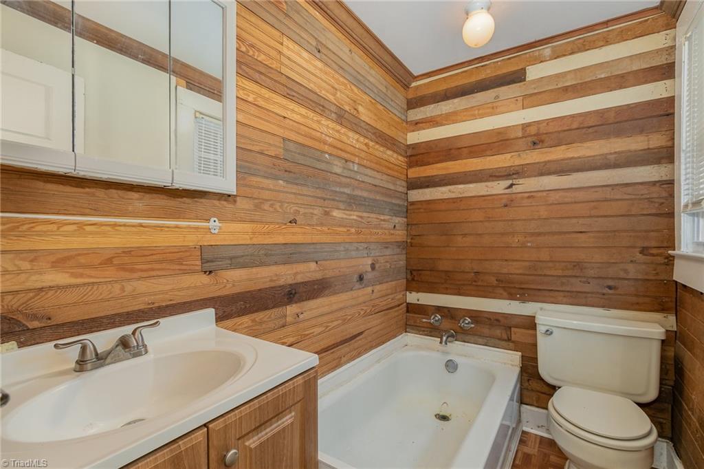 4325 Thompson Mill Road Graham, NC 27253 - Photo 18 of 30 Gallery Image 18