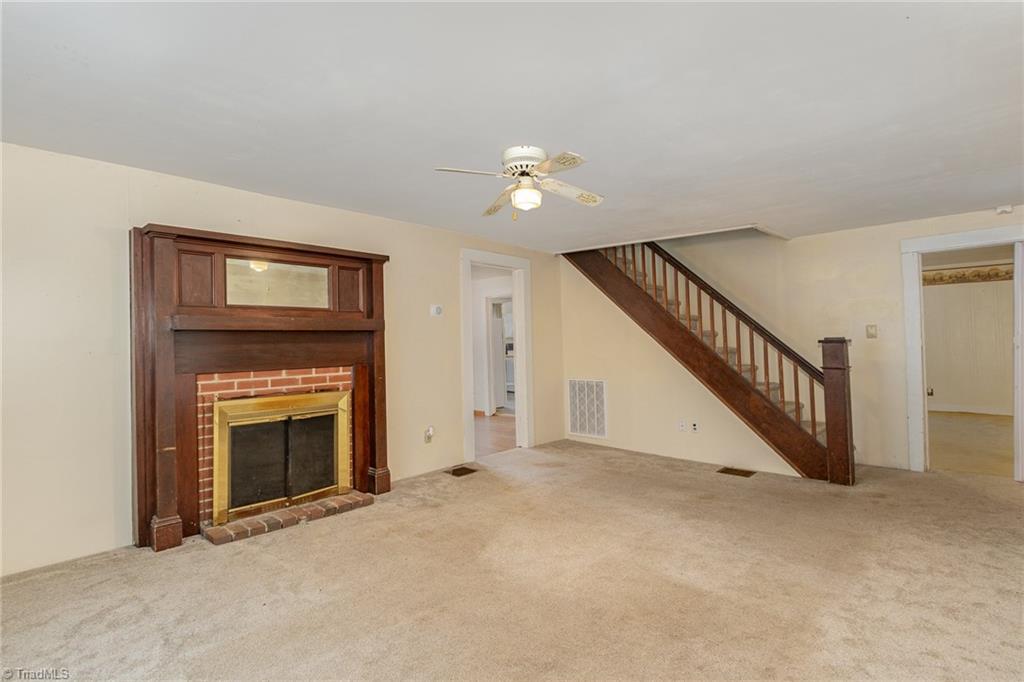 4325 Thompson Mill Road Graham, NC 27253 - Photo 4 of 30 Gallery Image 4