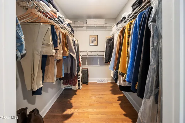 $680,000 | 22 Edinburgh Court, New Scotland, NY 12159