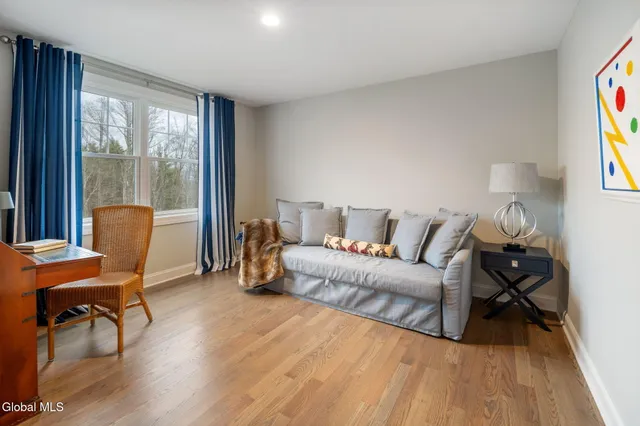 $680,000 | 22 Edinburgh Court, New Scotland, NY 12159