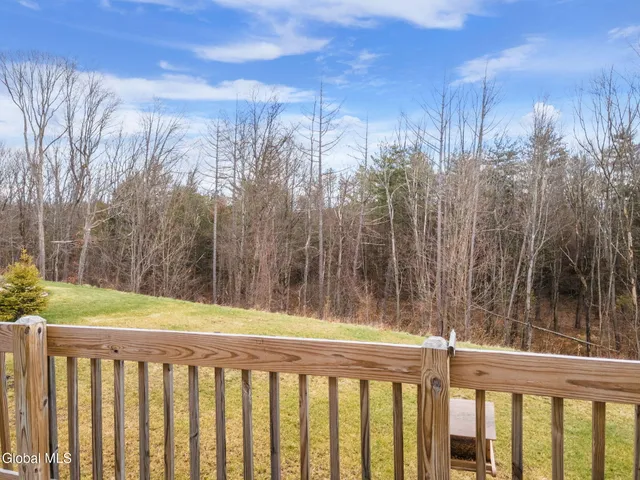 $680,000 | 22 Edinburgh Court, New Scotland, NY 12159