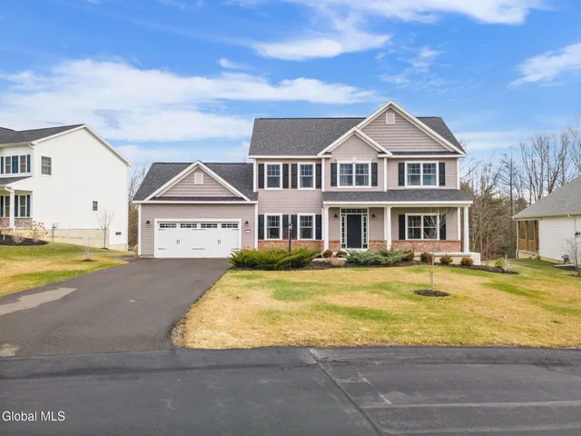 $680,000 | 22 Edinburgh Court, New Scotland, NY 12159