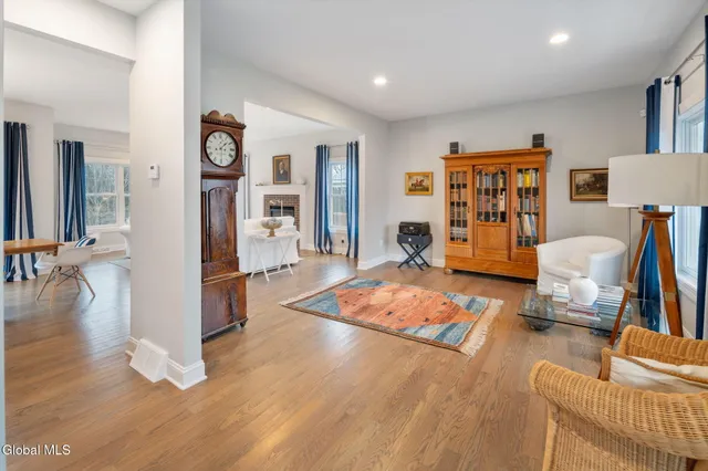 $680,000 | 22 Edinburgh Court, New Scotland, NY 12159