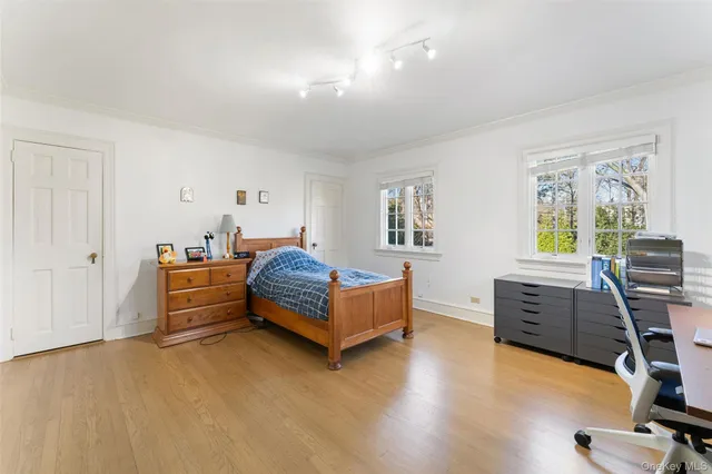 $3,750,000 | 45 Griffen Avenue, Scarsdale, NY 10583