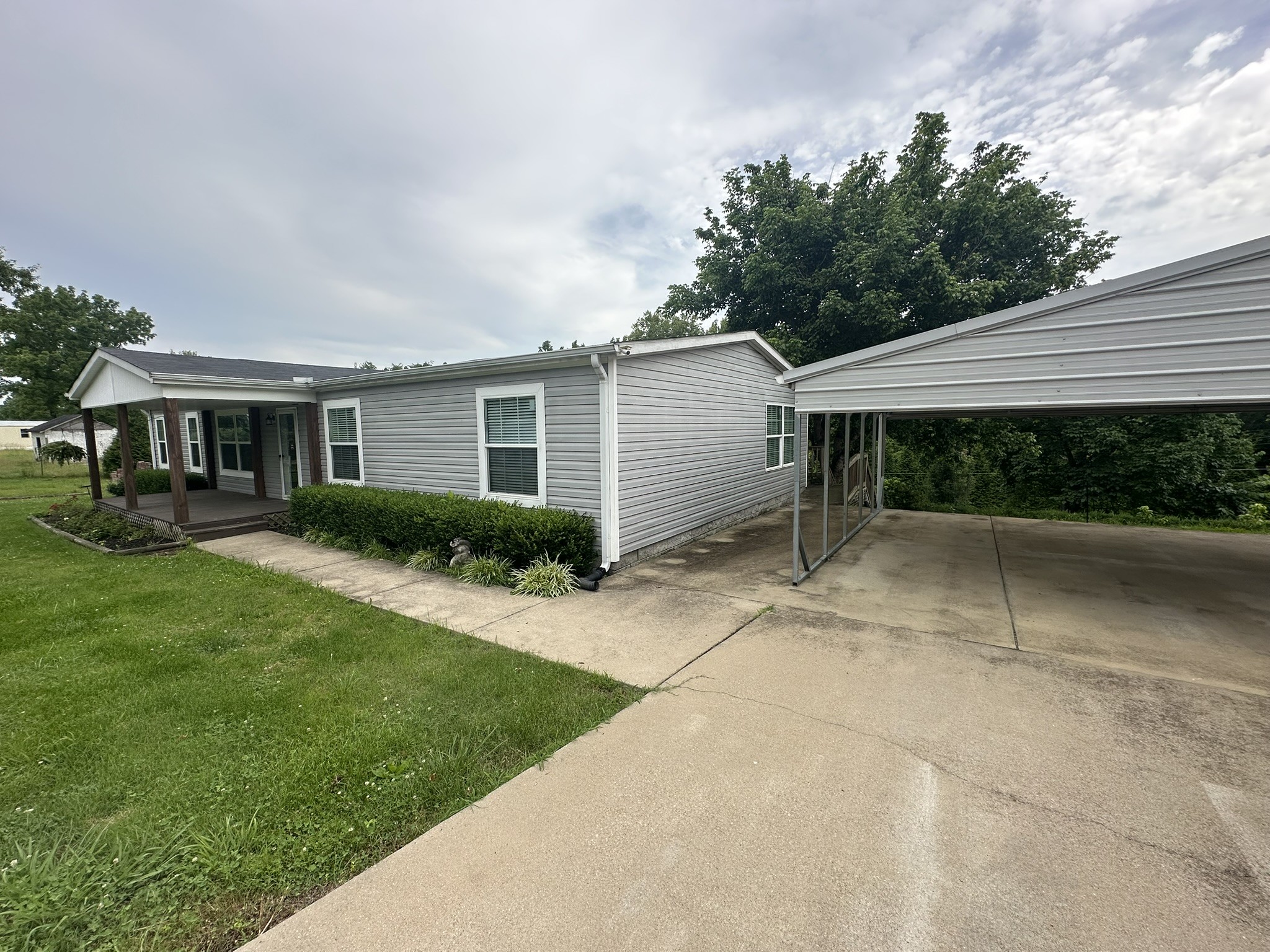 211 Church Hill Road Westpoint, TN 38486 - Photo 4 of 28