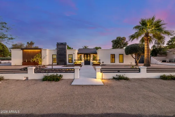 $1,175,000 | 6515 West Villa Theresa Drive, Glendale, AZ 85308