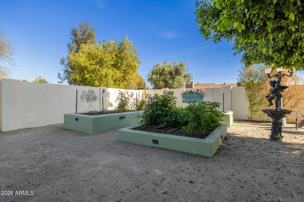 $1,175,000 | 6515 West Villa Theresa Drive, Glendale, AZ 85308