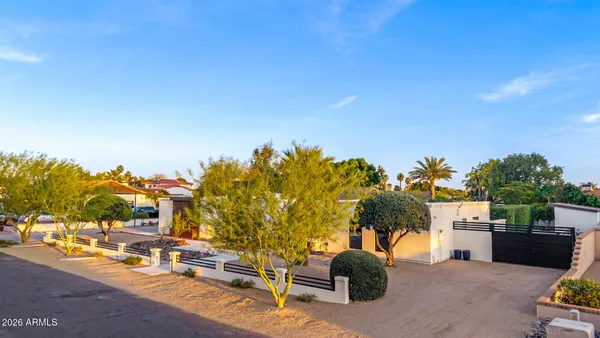 $1,175,000 | 6515 West Villa Theresa Drive, Glendale, AZ 85308