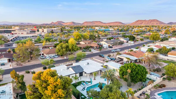 $1,175,000 | 6515 West Villa Theresa Drive, Glendale, AZ 85308