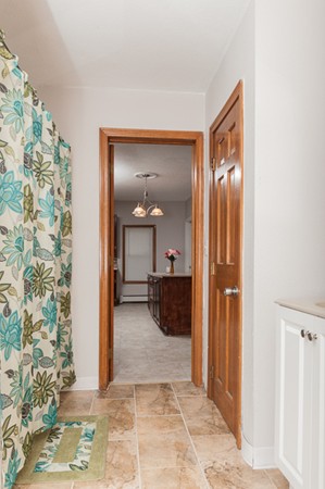 73 Brickett Street Springfield, MA 01119 - Photo 12 of 17 Gallery Image 12