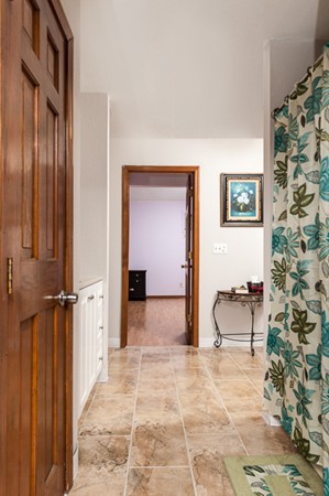 73 Brickett Street Springfield, MA 01119 - Photo 13 of 17 Gallery Image 13