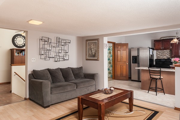 73 Brickett Street Springfield, MA 01119 - Photo 6 of 17 Gallery Image 6