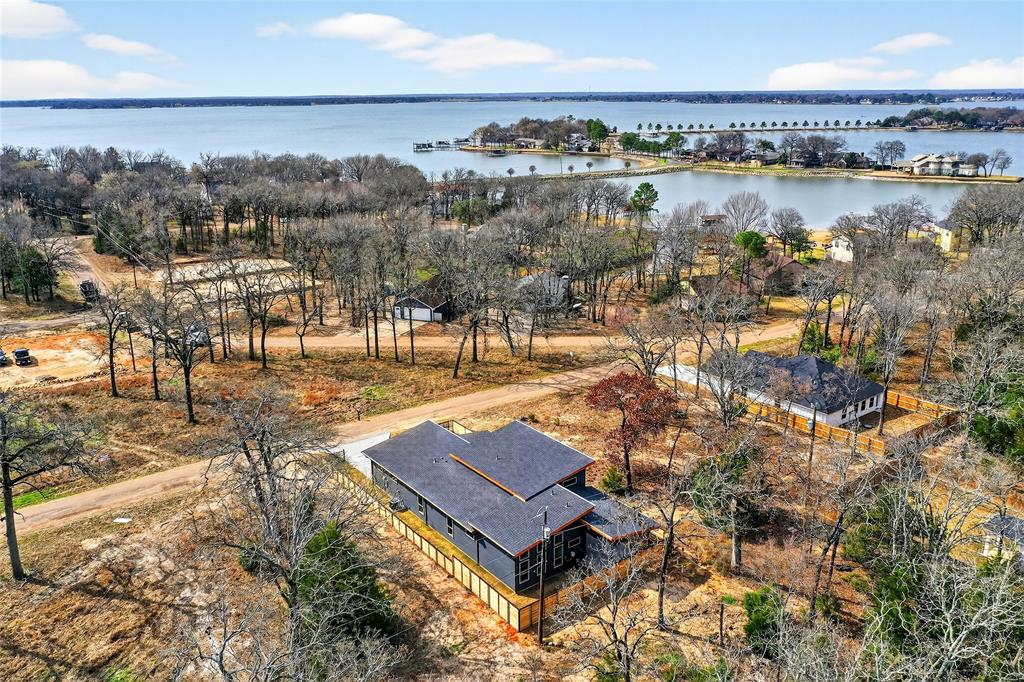 124 Aztec Drive Mabank, TX 75156 - Photo 33 of 33 Drone / aerial view of a large body of water