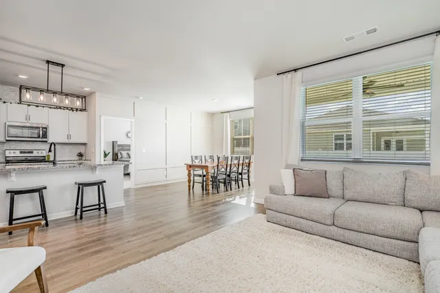 $365,000 | 276 Addison Avenue, Chapel Hill, TN 37034