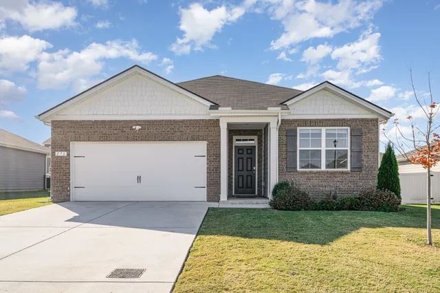 $365,000 | 276 Addison Avenue, Chapel Hill, TN 37034