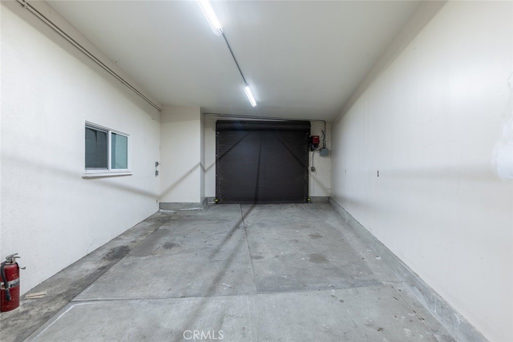 7157 Foothill Boulevard Tujunga, CA 91042 - Photo 13 of 20 a view of an empty room