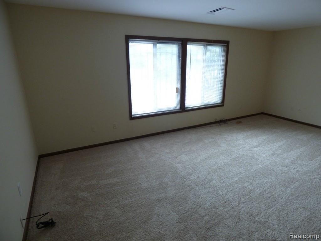 25720 Southfield Road, Unit 102 Southfield, MI 48075 - Photo 30 of 39